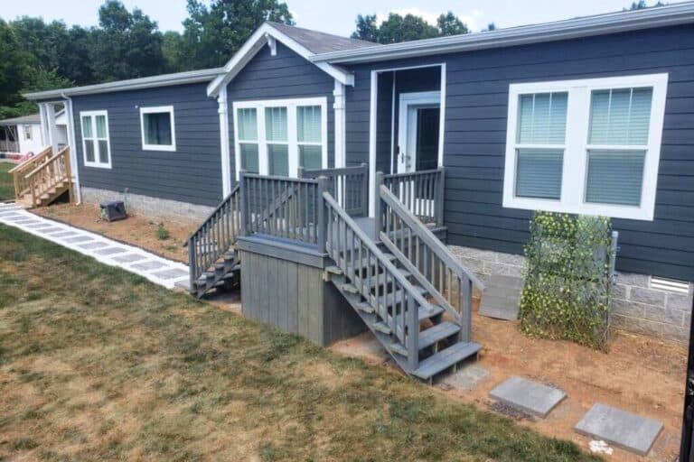 6x8 stained deck in Scottsville KY