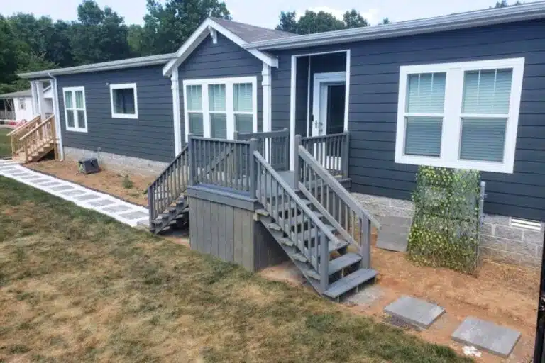 6x8 stained deck in Scottsville KY