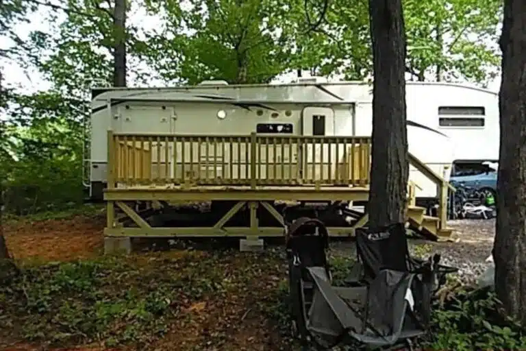 8x16 RV deck in russell springs kentucky
