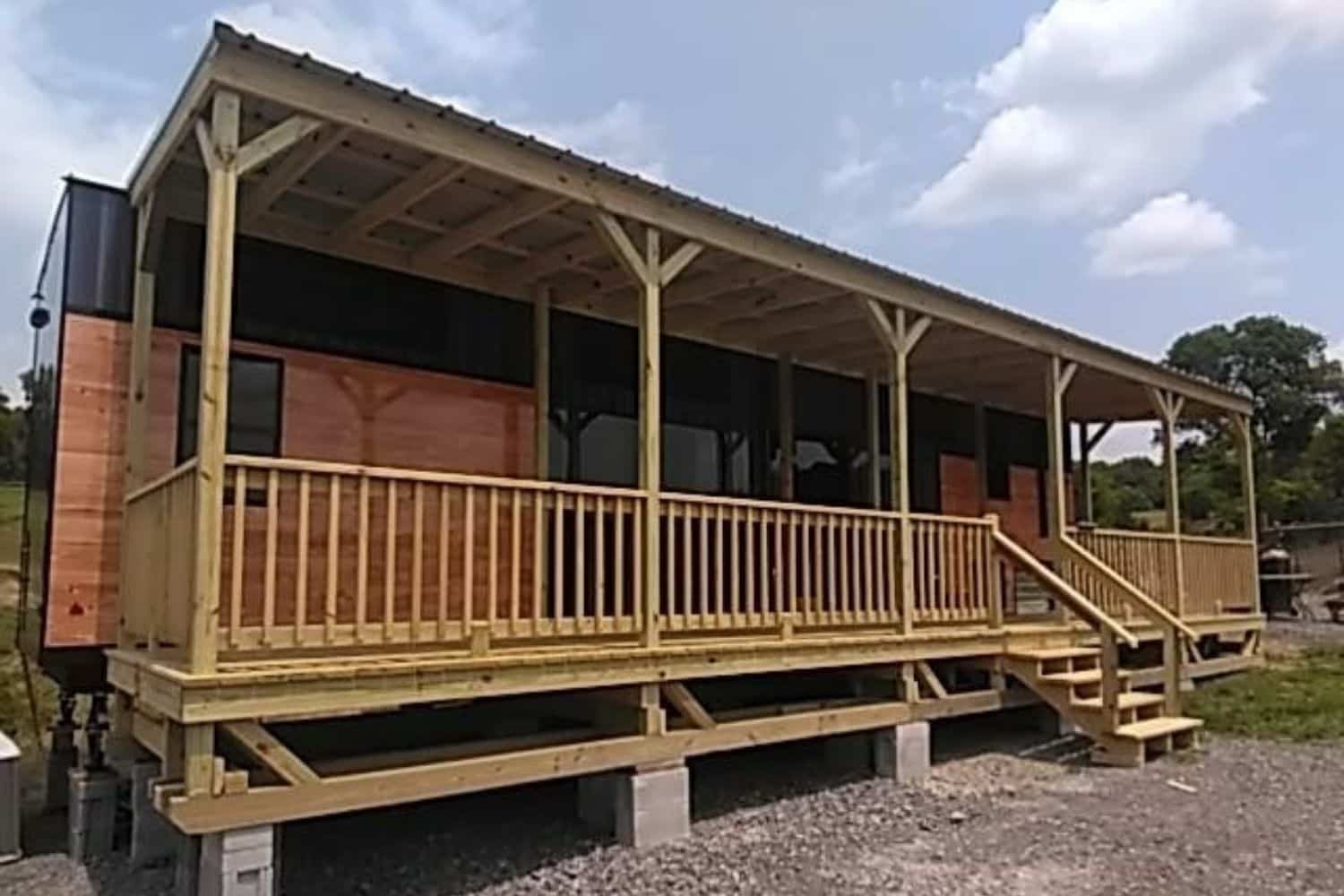 8x40 rv camper deck in gordonsville tn