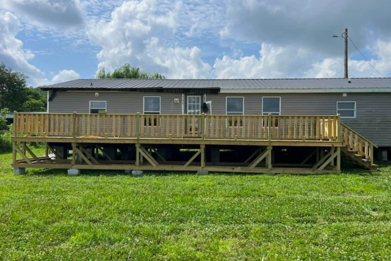 8×36 treated deck in belvidere TN