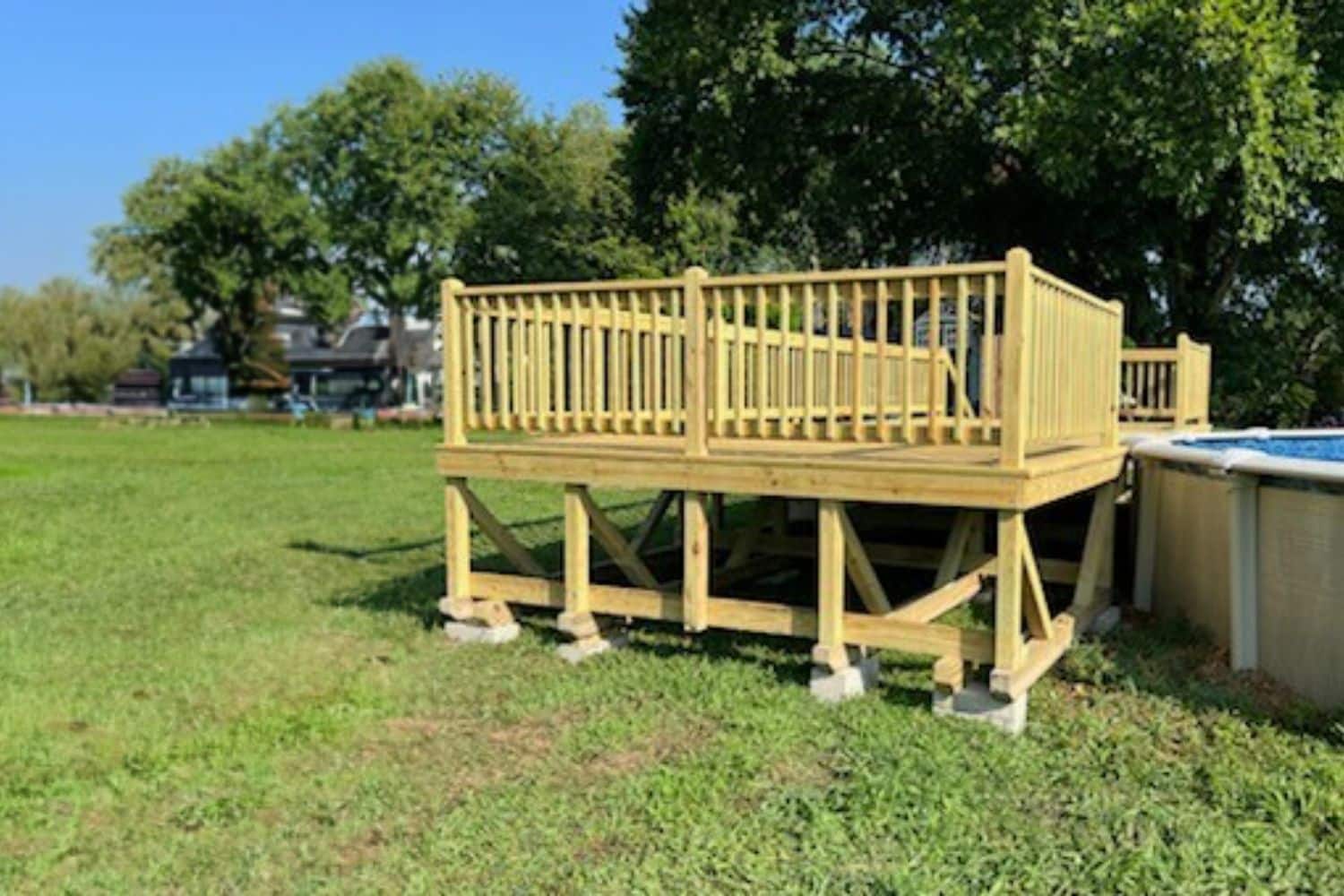 aboveground 12x28 pool deck in bowling green kentucky